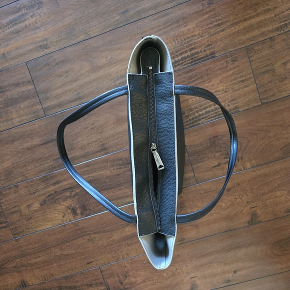 Etienne Aigner Stella Large Black 100% Leather Shoulder Tote Handbag - Picture 11 of 16